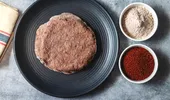 Alimentul care conține mai mult calciu decât laptele. Crește densitatea osoasă în doar 30 de zile, fără pastile