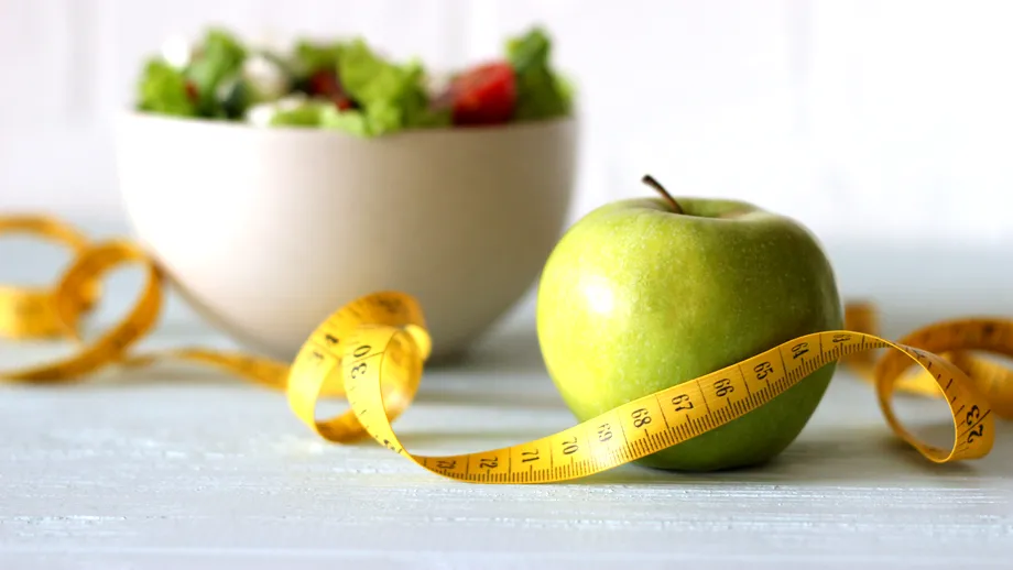 DIETA de 5 zile care imită POSTUL, dar fără înfometare. Reduce riscul de a face cancer și prelungește viața cu câțiva ani