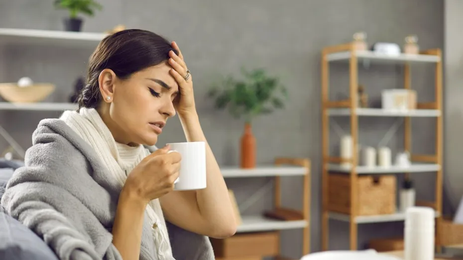 Te doare capul? Aceste băuturi naturale pot calma durerea fără pastile