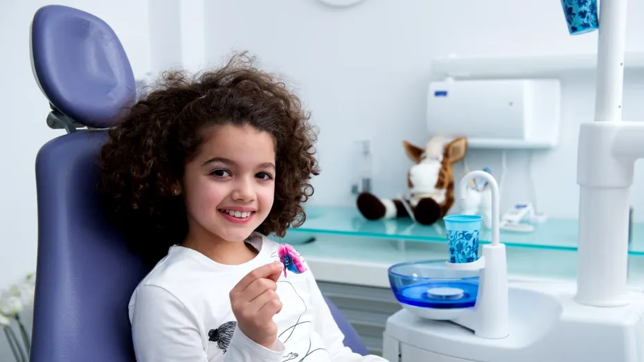 Prevenţia ortodontică: cum poţi face ca cel mic să nu poarte aparat dentar