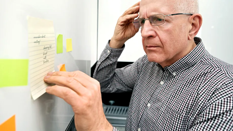 Cât de periculoasă e izolarea socială! Cu cât crește riscul de demență, în special în rândul vârstnicilor