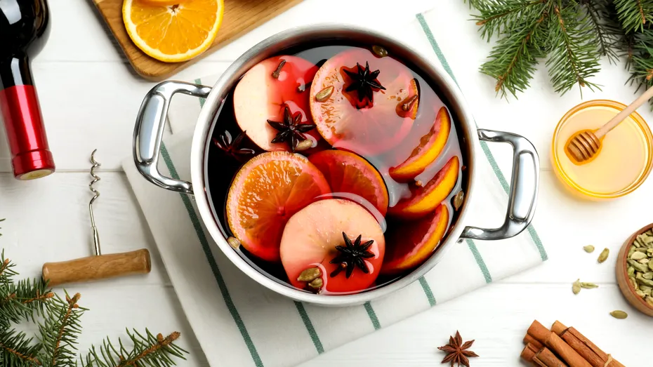 Beneficiile mai puțin cunoscute ale vinului fiert. Rețeta delicioasă cu efecte terapeutice