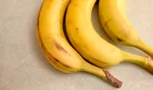 De ce nu ar trebui să mai ții bananele în bolul cu fructe. Greșeala care le face să se coacă mai repede