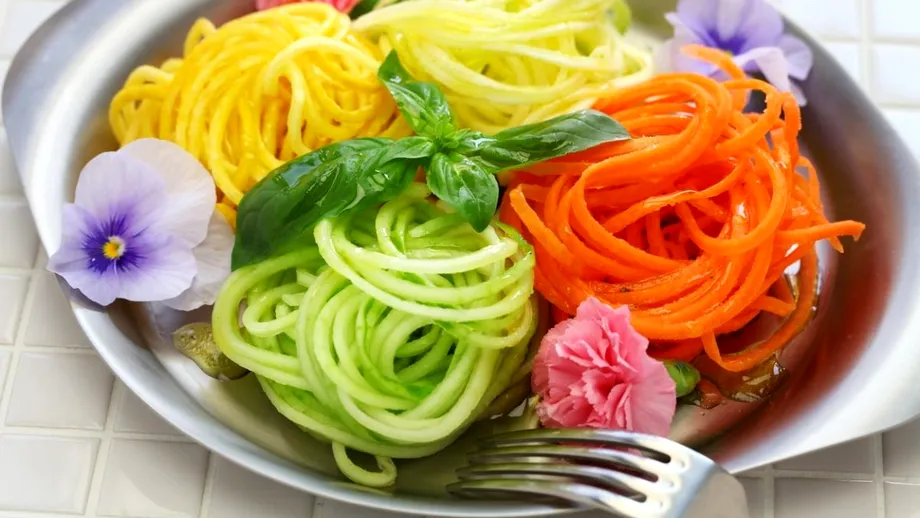Cum să te împrietenești cu legumele ca să slăbești - 7 trucuri geniale de pus în practică