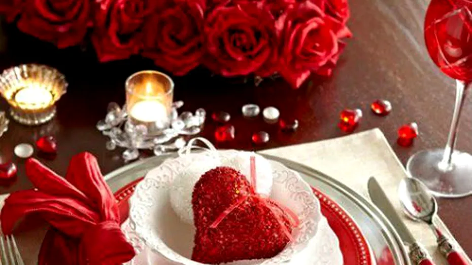 Cum să aranjezi masa pentru o cină romantică de Valentine`s Day