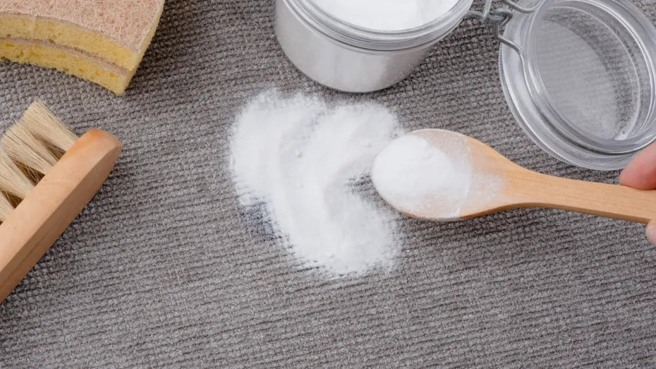 Nu mai curăța niciodată aceste obiecte din casă cu bicarbonat de sodiu. Le strici fără să îți dai seama