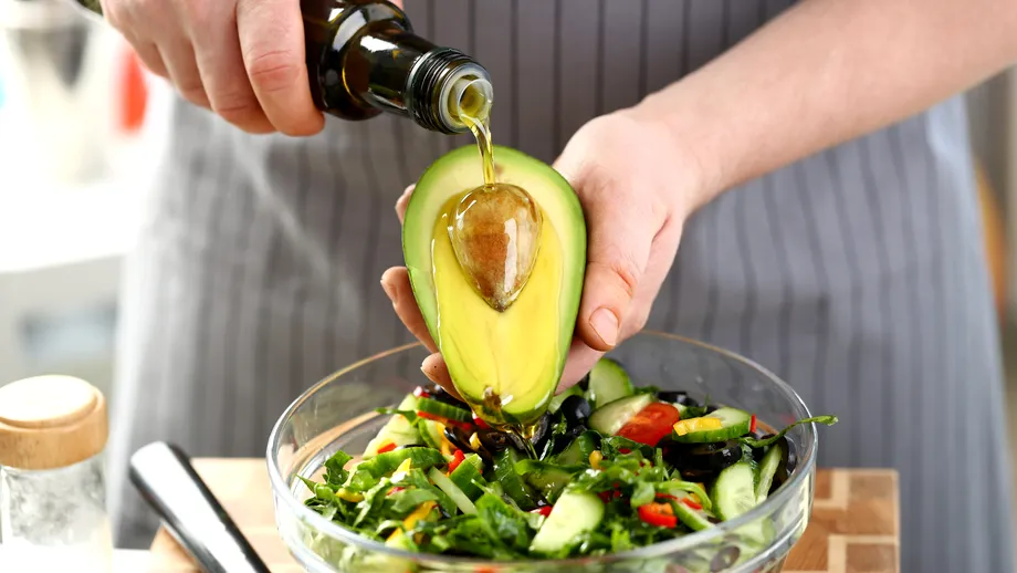 Uleiul de măsline îți păstrează mintea și inima mai sănătoase până la bătrânețe, potrivit unui nou studiu