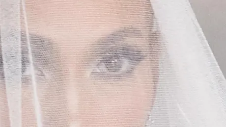 Ce rochii a avut de ales Jennifer Lopez pentru nunta cu Ben Affleck