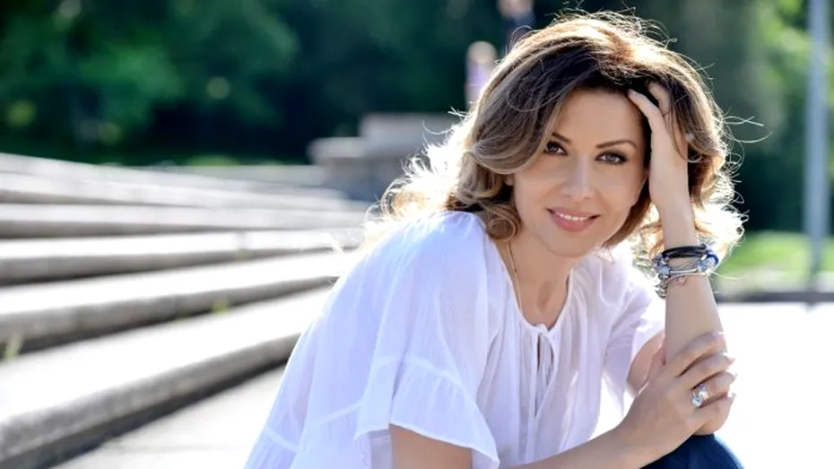 Carmen Brumă, despre decizia de a începe o nouă facultate la 40+: „Poate, pentru prima oară în viața ei, învață cu sens” / EXCLUSIV