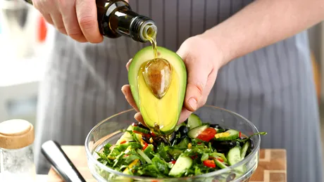 Uleiul de măsline îți păstrează mintea și inima mai sănătoase până la bătrânețe, potrivit unui nou studiu