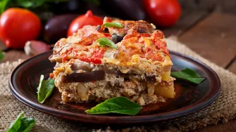 Rețeta de musaca de legume. Așa este preparată de măicuțe la mănăstire