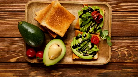 Avocado, superalimentul care îți reduce colesterolul. Trebuie să-l consumi zilnic