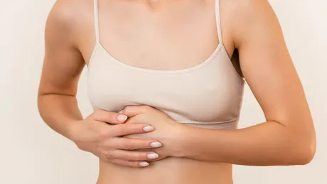 Te doare în dreapta, sub coaste? Bila e de vină! Medic: Mâncarea grasă, cu mult ulei trebuie evitată