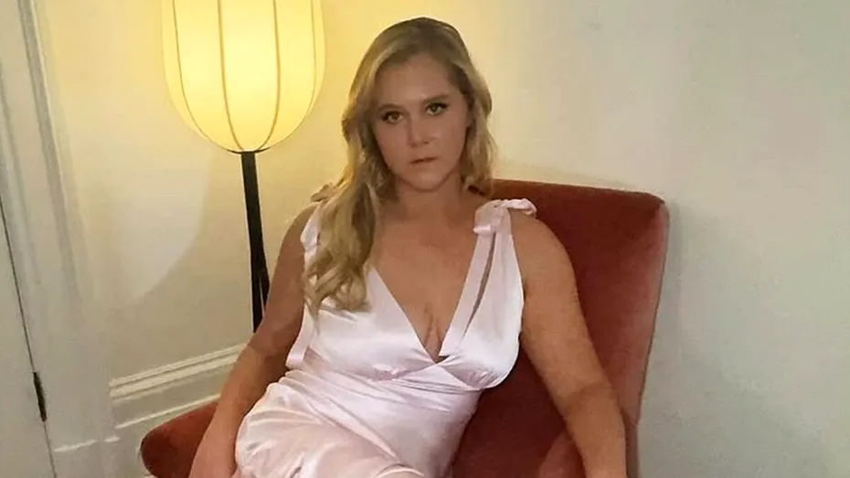 Transformarea impresionantă a lui Amy Schumer: actrița uimește cu o nouă siluetă și o atitudine de învingătoare