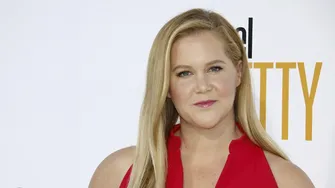 Ce este Sindromul Cushing, boala cu care a fost diagnosticată actrița Amy Schumer