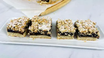 Cea mai ieftină prăjitură de post. Rețeta simplă cu gem și nucă de la Gina Bradea / VIDEO