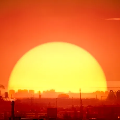 2026 ar putea intra în topul celor mai fierbinți ani din istorie. Avertismentul meteorologilor