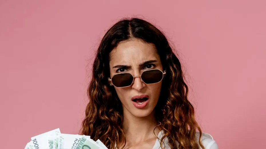 Cum să ai mai mulți bani în 2023. Tu ești atentă la cheltuieli?