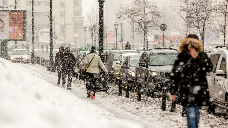 Când scăpăm de ninsori și frig? Prognoza meteo până la jumătatea lunii martie 2026