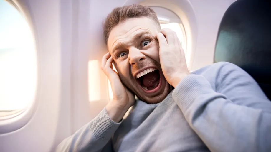 Trucuri simple ca să scapi de durerea de urechi în timpul zborului