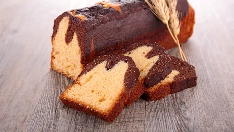 Chec pufos cu apă minerală, desertul simplu care iese perfect de fiecare dată