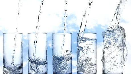 Ce este intoxicaţia cu apă. Medicul Radu Ţincu vine cu un avertisment pentru populație: „Pot ajunge până la starea de comă