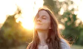 De ce ai nevoie de mai multă lumină naturală în timpul zilei. Ce se întâmplă în organism când stai prea mult în spații întunecate