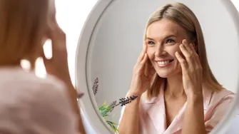 Secretul unui ten perfect ca la 20 de ani. Ai nevoie de un ingredient din bucătărie și costă doar 8 lei