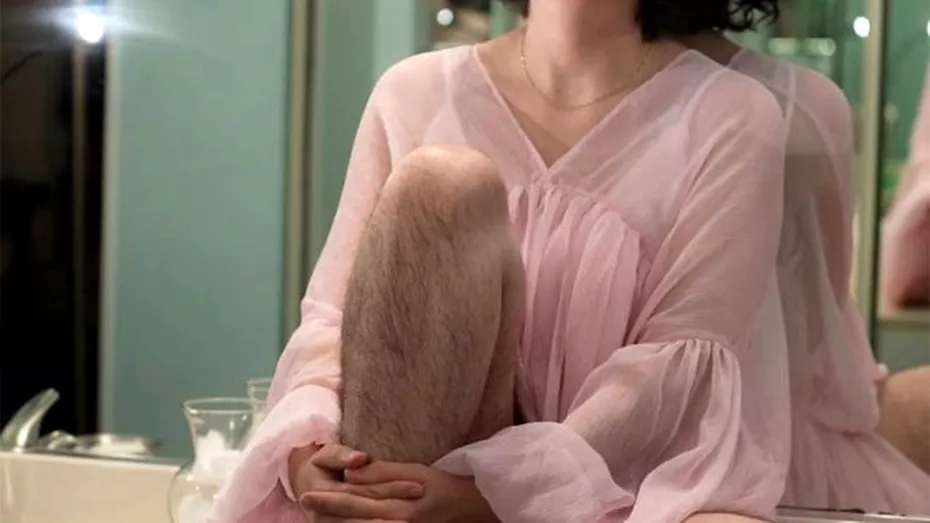 Povestea românului care a divorțat pentru că nevasta nu se mai epila. A trăit șocul vieții după un an, când a revăzut-o