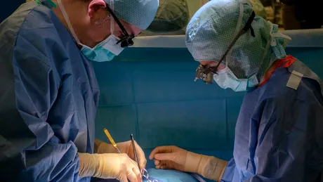 Intervenţii medicale pro bono, la Sibiu: 11 copii cu malformaţii cardiace primesc o şansă la viaţă