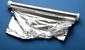 15 lucruri surprinzătoare pe care nu știai că le poți face cu folia de aluminiu