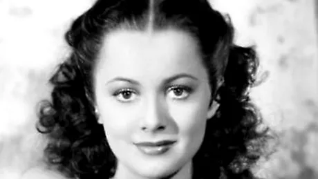 Cum arăta în tinereţe Olivia de Havilland, personaj iconic în filmul „Pe aripile vântului”