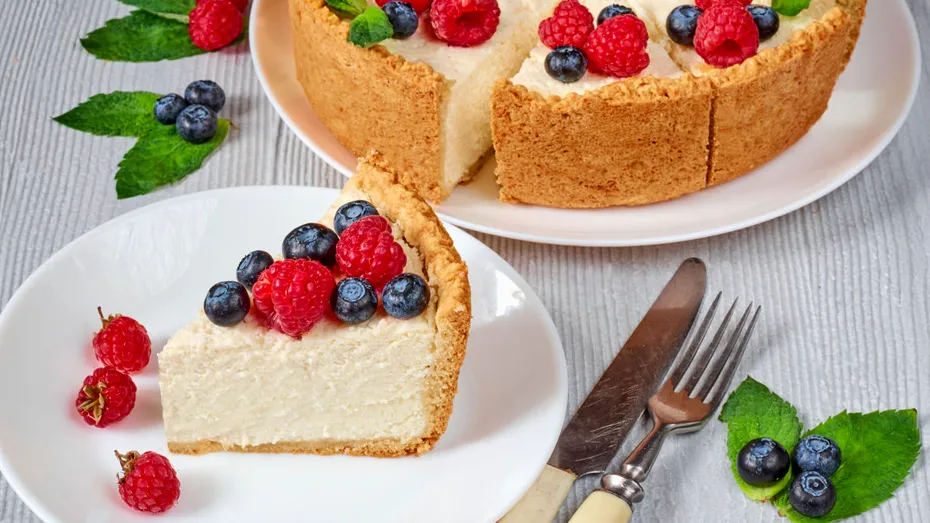 Tartă cu cremă de brânză Hochland Crème / Preparat rapid cu aluat fraged