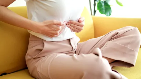 10 semne pe care le dă pancreasul inflamat sau pancreatita. Nu ignora simptomele, apar complicații grave!