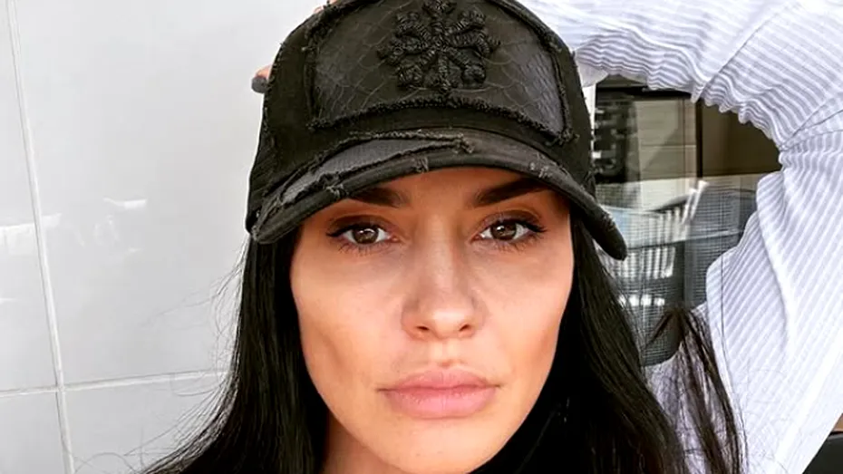 Adelina Chivu, apariție impecabilă la 44 de ani. Soția lui Cristi Chivu vorbește despre stilul de viață, schimbările fizice și începuturile relației