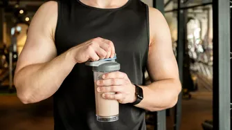 Cele mai periculoase suplimente la sală — ce riscuri ascunse trebuie să cunoști