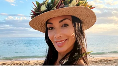 Nicole Scherzinger, fizic impecabil într-un costum de baie cu imprimeu leopard, pe plajele din Hawaii: „Corpul meu e făcut pentru soare”