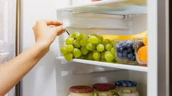 Unde se țin strugurii: în frigider sau la umbră, la temperatura camerei? Mulți români procedează greșit