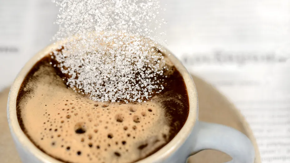 OMS nu recomandă îndulcitorii pentru slăbit, din cauza presupuselor riscuri asociate consumului pe termen lung