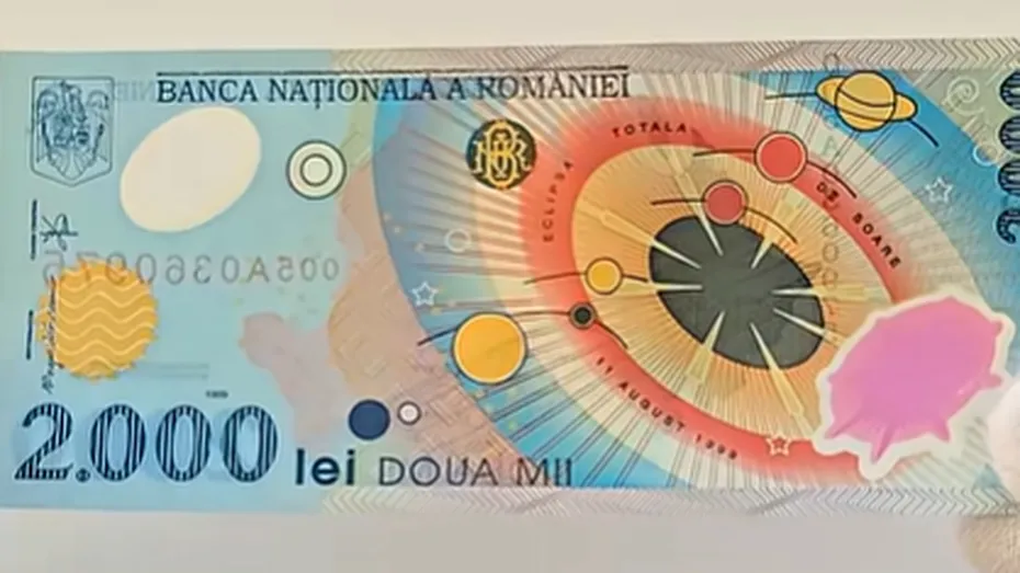 Bancnota de 2.000 de lei din 1999, vânată de colecționari. Cât poate valora astăzi moneda emisă pentru eclipsa totală de Soare
