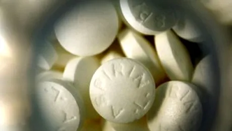 Aspirina poate ajuta la prevenirea atacurilor de cord