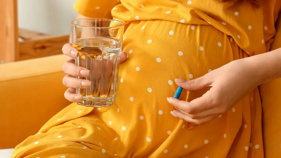 Suplimente pe care trebuie să le iei în sarcină pentru a reduce problemele de dezvoltare a fătului