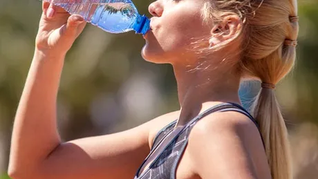5 semne mai puţin cunoscute ale deshidratării