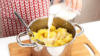 Ce cartofi să folosești dacă vrei un piure aerat și pufos