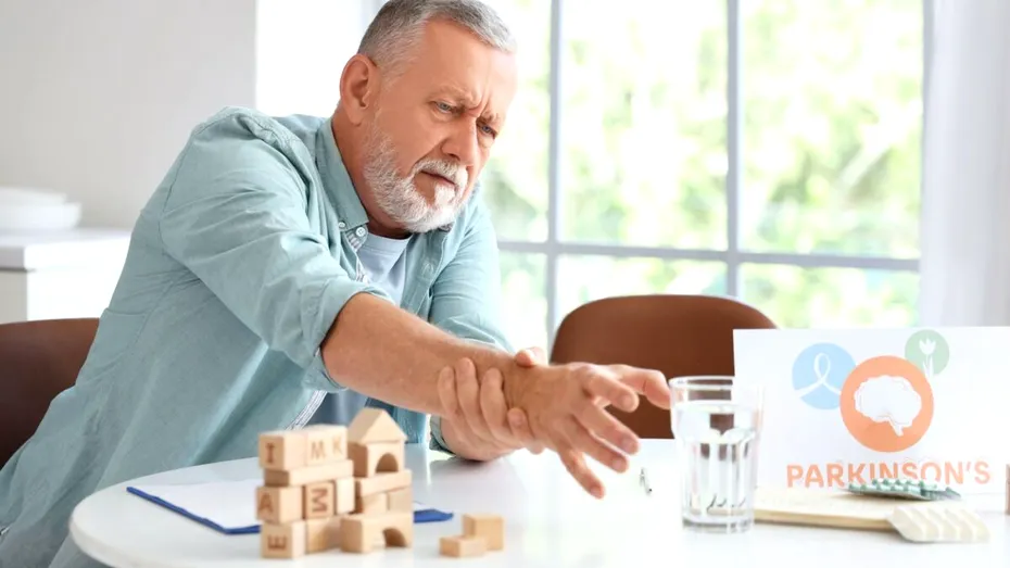 Studiul revoluționar care oferă speranțe pentru încetinirea evoluției bolii Parkinson! În 2019, peste 8,5 milioane de persoane au fost diagnosticate