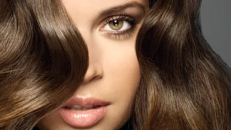 Culorile toamnei în părul tău. Tendințele care te vor întineri