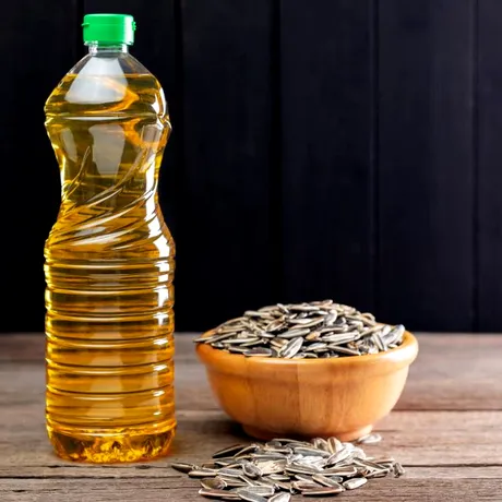 Uleiul considerat toxic, bun pentru prevenirea diabetului și bolilor de inimă. Mulți ani s-a zis că e mai bine să-l folosești la curățenie