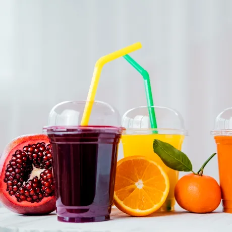 Băutura pe care o poți consuma la micul dejun dacă vrei să reduci colesterolul. E bogată în vitamina C și oferă imunitate