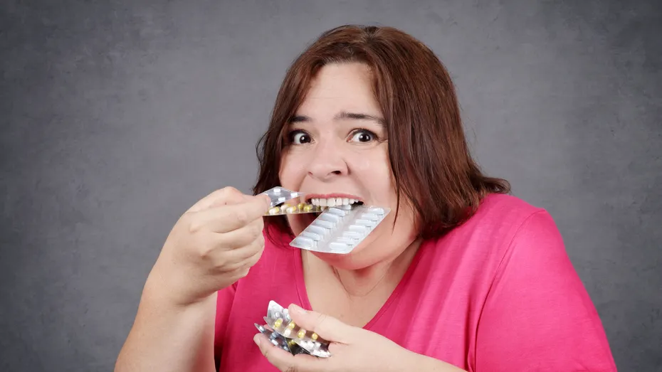 Ai transaminaze mărite? De vină ar putea fi faptul că iei prea multe pastile. Cum te îmbolnăvește excesul de medicamente