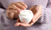 O femeie a ajuns la spital în stare gravă, după ce s-a intoxicat cu o cremă care conținea clorură de mercur amoniacală